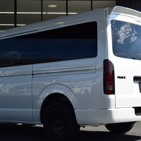 5840 令和4年式 ハイエース スーパーGL ダークプライムⅡ ワイド4WD　2700cc　ガソリン車　5人乗り　1.8万kmのサムネイル