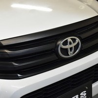 5880 平成30年式トヨタ ハイラックス X 4WD 2,400cc (ディーゼル車) 5人乗車 3.1万kmのサムネイル