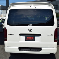 5840 令和4年式 ハイエース スーパーGL ダークプライムⅡ ワイド4WD　2700cc　ガソリン車　5人乗り　1.8万kmのサムネイル