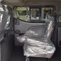 4903 登録済み未使用車 キャラバン グランドプレミアムGX 2WD 2,400cc (ディーゼル車) 5人乗車　のサムネイル