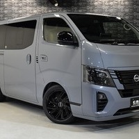 5522 令和7年式 登録済未使用車 日産 キャラバン GRANDプレミアム GX 2WD 2,000cc(ガソリン車) 2/5人乗車 13km 車検令和9年6月30日のサムネイル