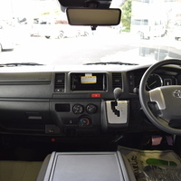 5674 ハイエースバン DX コントラストPKG 2WD 2,000CC ガソリン車 3/6人乗りのサムネイル