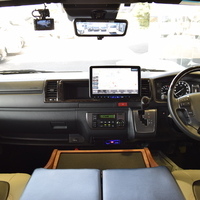 5840 令和4年式 ハイエース スーパーGL ダークプライムⅡ ワイド4WD　2700cc　ガソリン車　5人乗り　1.8万kmのサムネイル