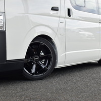 5674 ハイエースバン DX コントラストPKG 2WD 2,000CC ガソリン車 3/6人乗りのサムネイル