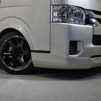 5873 登録済未使用車 令和7年式 ハイエース ワゴン グランドキャビン 2WD 2,700cc(ガソリン車) 10人乗り15km 車検令和10年6月19日のサムネイル