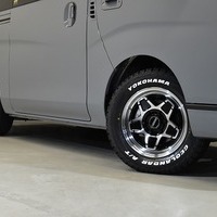 5855  日産 キャラバン GRANDプレミアム GX (MC後モデル)2WD 2,400cc(ディーゼル車) 2/5人乗車 10kmのサムネイル