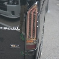 5848.平成31年式 ハイエース スーパーGL 50thアニバーサリーリミテッド 2WD 2,800cc ディーゼル車 走行12万キロ 検査1年付きのサムネイル