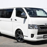 5703 令和4年式 ハイエース スーパーGL ダークプライム2　2WD 2,800cc (ディーゼル) 2/5人乗車 6.6万kmのサムネイル