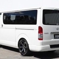 5703 令和4年式 ハイエース スーパーGL ダークプライム2　2WD 2,800cc (ディーゼル) 2/5人乗車 6.6万kmのサムネイル