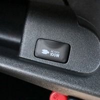 5702 令和3年式 ハイエース スーパーGL ダークプライム2　2WD 2,800cc (ディーゼル) 2/5人乗車 6.0万kmのサムネイル