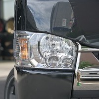 5751.令和7年式 ハイエース スーパーGL ダークプライムⅡ 2WD 2,000cc ガソリン車 走行5キロ 新車未登録のサムネイル