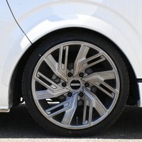 5702 令和3年式 ハイエース スーパーGL ダークプライム2　2WD 2,800cc (ディーゼル) 2/5人乗車 6.0万kmのサムネイル