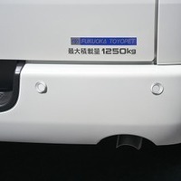 5830.令和7年式 ハイエース DX GLパッケージ 2WD 2,000cc ガソリン車 走行12キロ 新車未登録のサムネイル