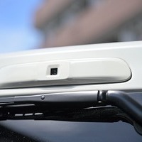 5830.令和7年式 ハイエース DX GLパッケージ 2WD 2,000cc ガソリン車 走行12キロ 新車未登録のサムネイル