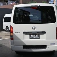 5830.令和7年式 ハイエース DX GLパッケージ 2WD 2,000cc ガソリン車 走行12キロ 新車未登録のサムネイル