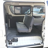 5830.令和7年式 ハイエース DX GLパッケージ 2WD 2,000cc ガソリン車 走行12キロ 新車未登録のサムネイル