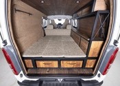 HIACE COMPLETE「SEDONA typeⅢ」　セドナタイプ3のサムネイル