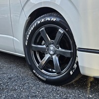 5833　令和1年式　ハイエース　スーパーGL　ダークプライムⅡ　2WD　2000cc　ガソリン車　5人乗り　4.2万kmのサムネイル