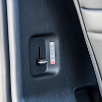 5227.令和7年式 ハイエースワゴン GL 3ナンバー 10人乗り 2WD 2,700㏄ ガソリン車 走行23キロ 新車未登録のサムネイル