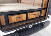 HIACE COMPLETE「SEDONA typeⅢ」　セドナタイプ3のサムネイル