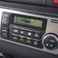 5291　オリジナルPKG　ハイエース　ワゴンGL　2WD　2700cc　ガソリン車　10人乗りのサムネイル
