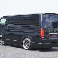 5907　令和3年式　ハイエース　DX-GLパッケージ　5速マニュアル　2WD　2000cc　ガソリン車　6人乗り　6.5万kmのサムネイル