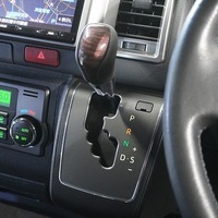 5988 平成31年式 ハイエース スーパーGL  50周年アニバーサリー 2WD 2,800cc (ディーゼル車) 2/5人乗車 7.3万kmのサムネイル