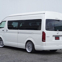 5868 令和7年式 ハイエース ワゴン グランドキャビン 2WD 2700cc ガソリン車 10人乗り 3ナンバー 10kmのサムネイル