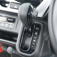 5952　令和5年式　ハスラー　HYBRID X　2WD　660cc　ガソリン車　4人乗り　2.7万kmのサムネイル