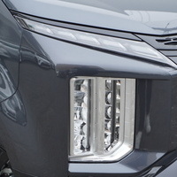 5584 令和7年式 デリカD:5 CHAMONIX 4WD 2300cc ディーゼル車 8人乗り ステップ無 20kmのサムネイル