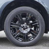 5584 令和7年式 デリカD:5 CHAMONIX 4WD 2300cc ディーゼル車 8人乗り ステップ無 20kmのサムネイル