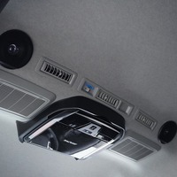 6107　令和4年式　ハイエース　ワゴンGL　ベッドキットⅤ架装　2WD　2700cc　ガソリン車　10人乗り　2.3万kmのサムネイル