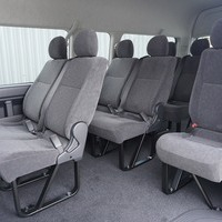 5871 【新車登録済み未使用車】 令和7年式 ハイエースワゴン グランドキャビン 2WD 2700cc ガソリン車 10人乗り 8kmのサムネイル