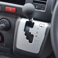 5828  ハイエース DX-GLPKG  2WD 2700cc ガソリン車 3/6人乗り 13kmのサムネイル