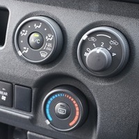 5828  ハイエース DX-GLPKG  2WD 2700cc ガソリン車 3/6人乗り 13kmのサムネイル