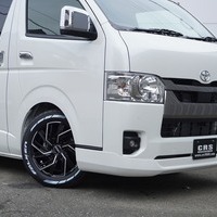 5749 ハイエース スーパーGL ダークプライムⅡ  2WD 2,000cc ガソリン車 2/5人乗り 11kmのサムネイル