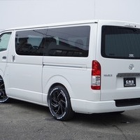 5749 ハイエース スーパーGL ダークプライムⅡ  2WD 2,000cc ガソリン車 2/5人乗り 11kmのサムネイル