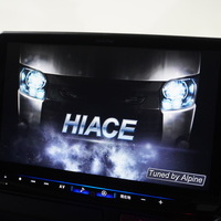 5993 令和4年式 ハイエース スーパーGL ダークプライムⅡ 4WD 2,800cc (ディーゼル車) 2/5人乗車 0.7万kmのサムネイル