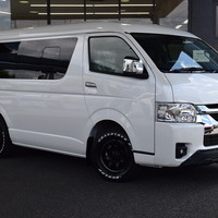 5140 千葉店【City Offload STYLE】ハイエース ワゴンGL ベッドキットⅣ 2WD 2,700CC ガソリン車 10人乗りのサムネイル