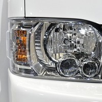 5947 令和7年式 ハイエース スーパーGL ダークプライムⅡ 2WD 2,800cc (ディーゼル車) 2/5人乗車 15km 車検令和9年7月のサムネイル