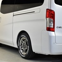 5968 日産 キャラバン GRANDプレミアム GX (MC後モデル)2WD 2,400cc(ディーゼル車) 2/5人乗車 10kmのサムネイル
