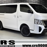 5920 日産 キャラバン GRANDプレミアム GX (MC後モデル)4WD 2,400cc(ディーゼル車) 2/5人乗車 10kmのサムネイル