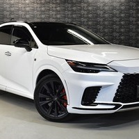 5982 令和6年式 レクサスRX 500h Fスポーツ パフォーマンス 4WD 2,400cc(ハイブリッド) 5人乗車 1.4万km 車検令和9年4月22日のサムネイル