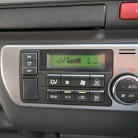 5158.令和7年式 ハイエースワゴン GL 3ナンバー 10人乗り 2WD 2,700㏄ ガソリン車 走行5キロ 新車未登録のサムネイル