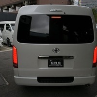 5910.令和5年式 ハイエース スーパーGL ダークプライムⅡ 2WD 2,800cc ディーゼル車 走行1.3万キロ 車検令和8年4月のサムネイル