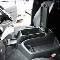 5910.令和5年式 ハイエース スーパーGL ダークプライムⅡ 2WD 2,800cc ディーゼル車 走行1.3万キロ 車検令和8年4月のサムネイル