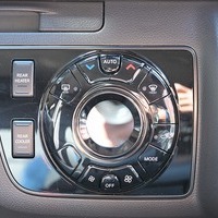 5909.令和7年式 キャラバン グランドプレミアムGX 2WD 2,400cc ディーゼル車 走行12キロ 新車未登録のサムネイル