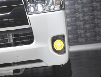 フォグランプカバーでイメージアップ　