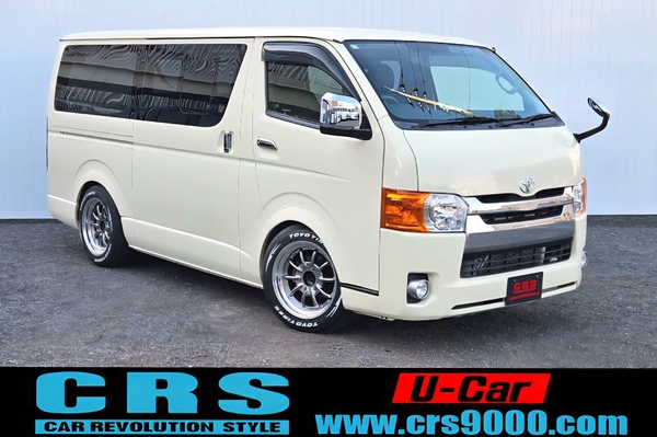 5449　平成30年式　ハイエース　スーパーGL　2WD　2000cc　ガソリン車　5人乗り　2.3万kmのサムネイル