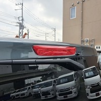 キャラバン　GRANDプレミアムGX　2WD　2400cc　ディーゼル車　5人乗りのサムネイル